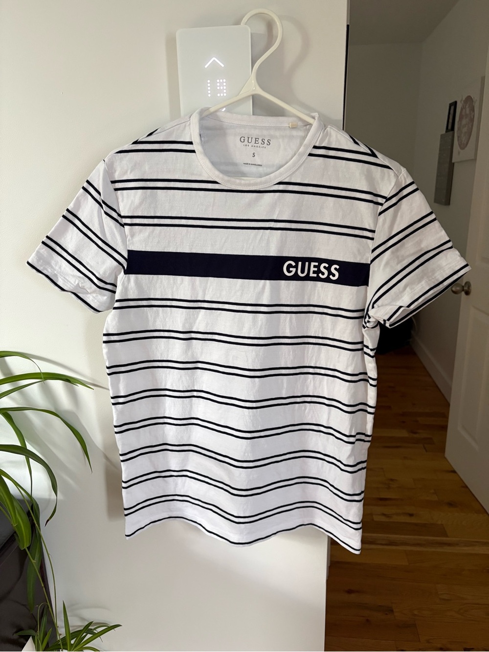 GUESS White Tee with Navy Striped Logo Band